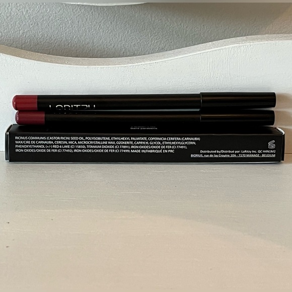 TWO LARITZY Cosmetics LIP PENCILS: NIB RETRO RED and CABERNET; Discontinued HTF - Picture 9 of 11
